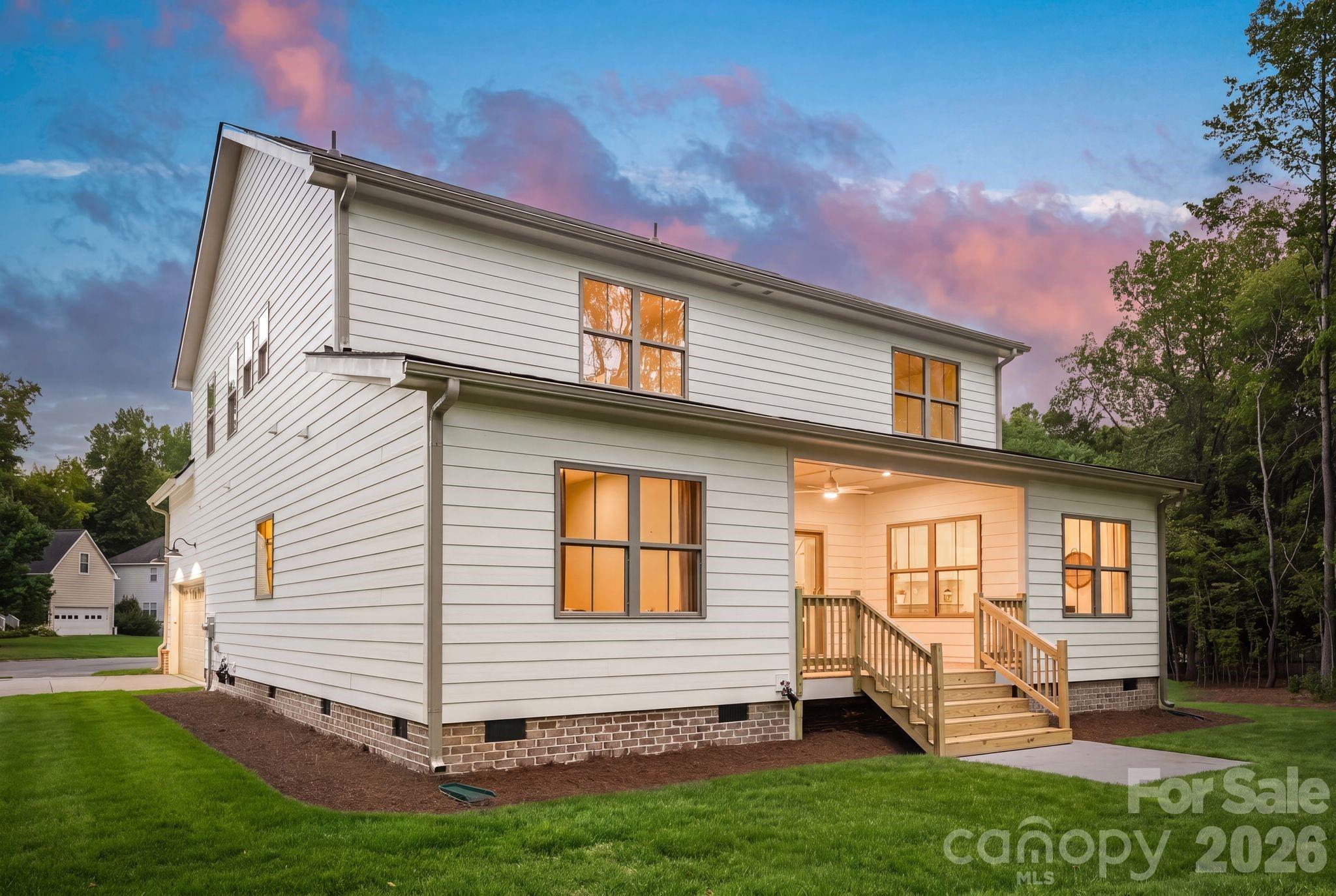 2315 Chateau Court