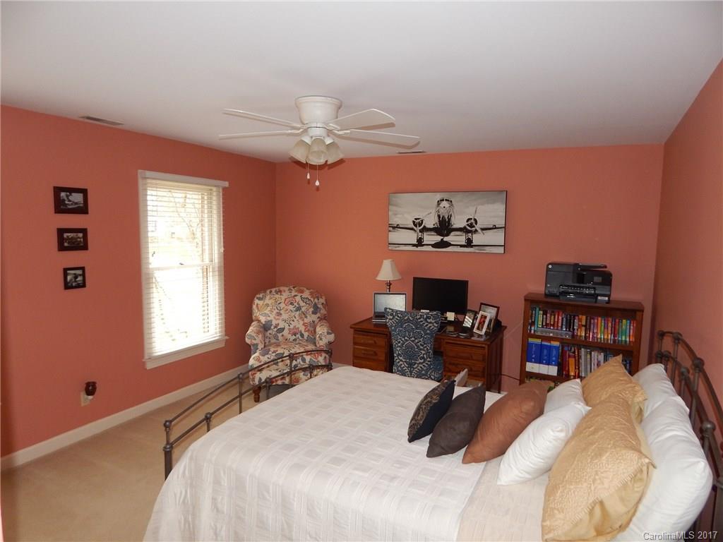 Oakhurst - Residential