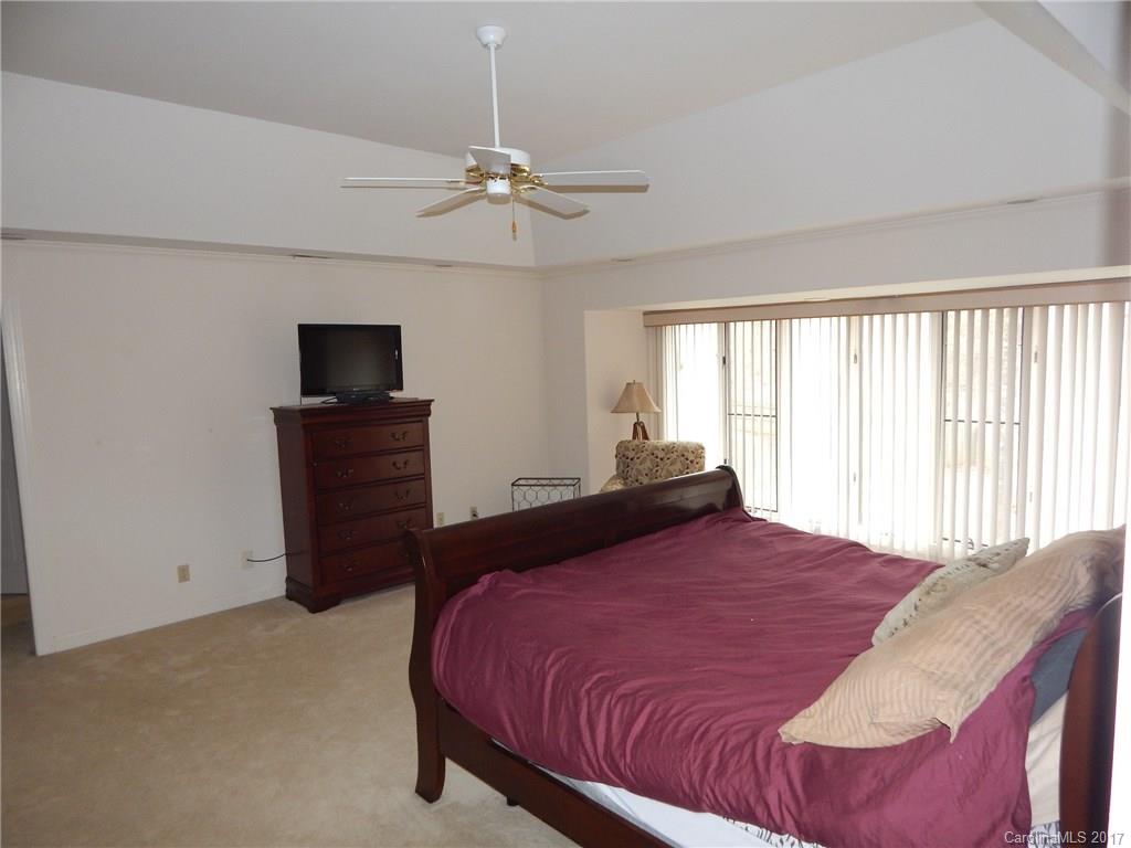 Oakhurst - Residential