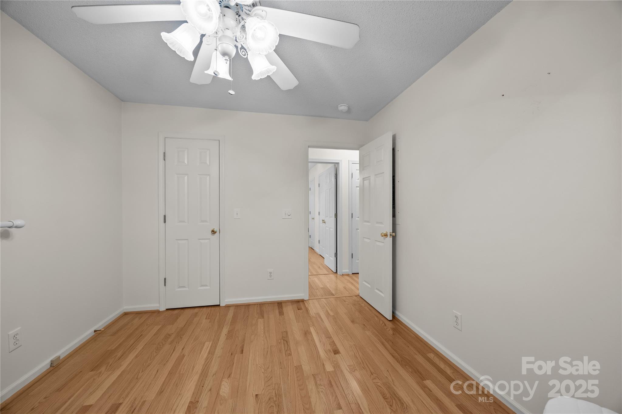 Holly Forest - Residential