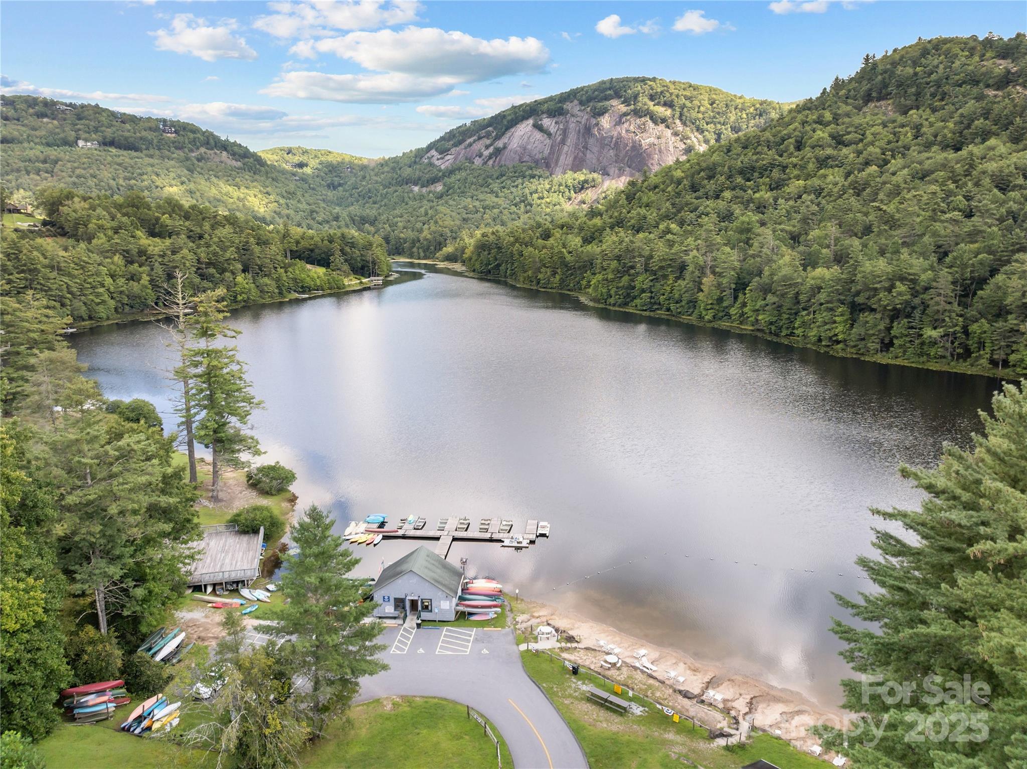 Holly Forest - Residential