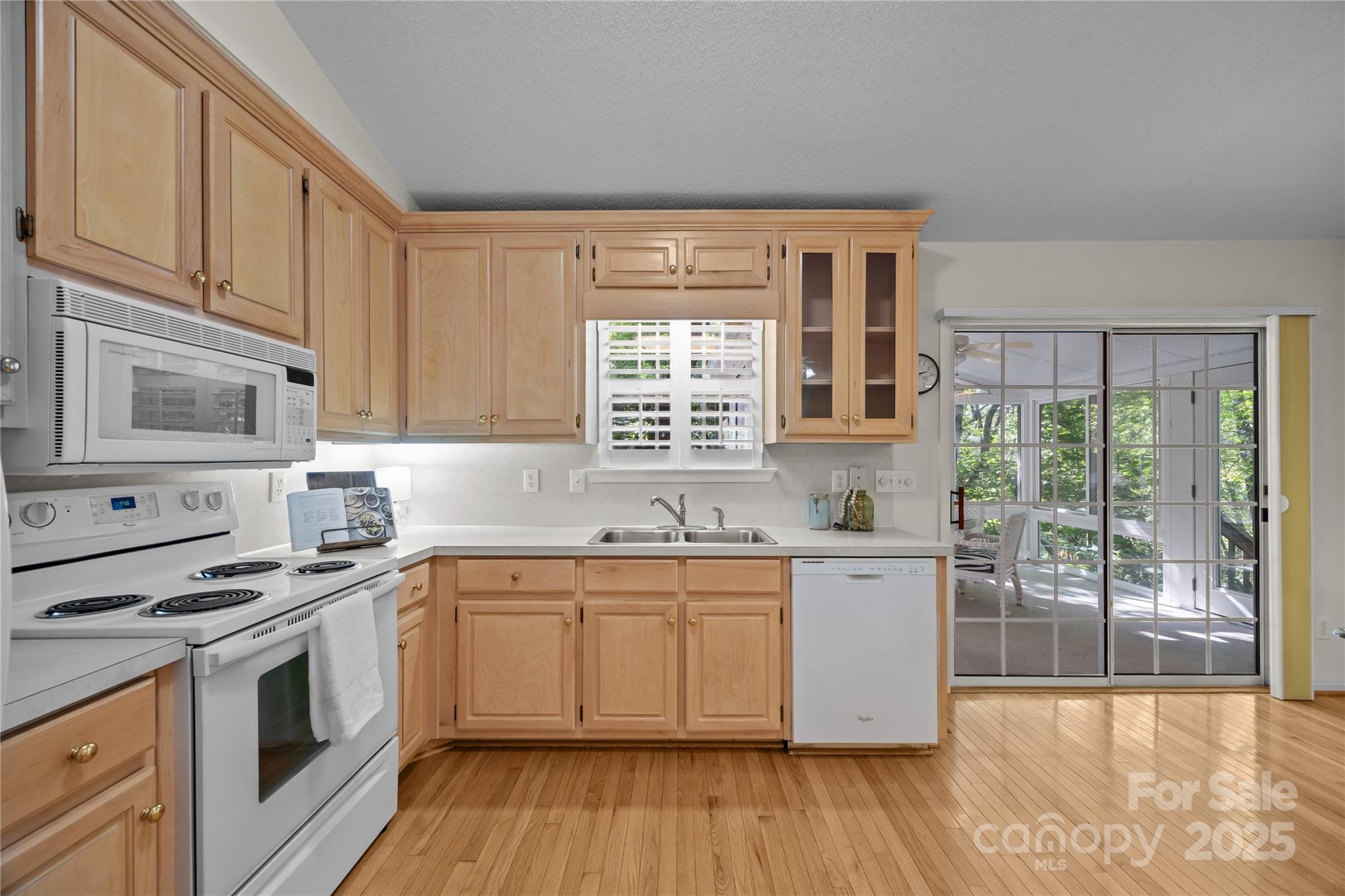 Holly Forest - Residential