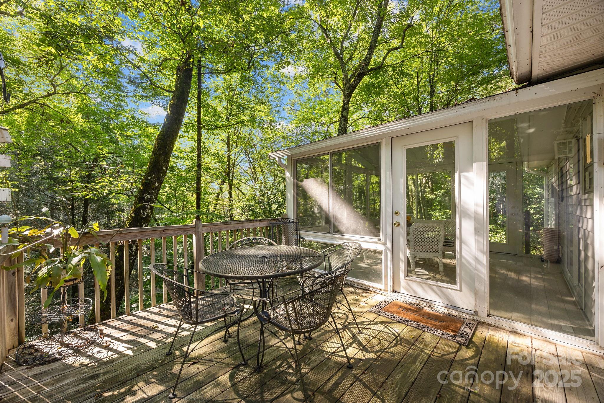 Holly Forest - Residential