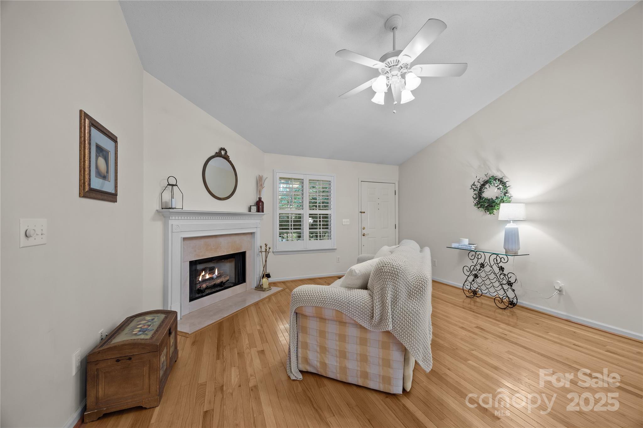 Holly Forest - Residential