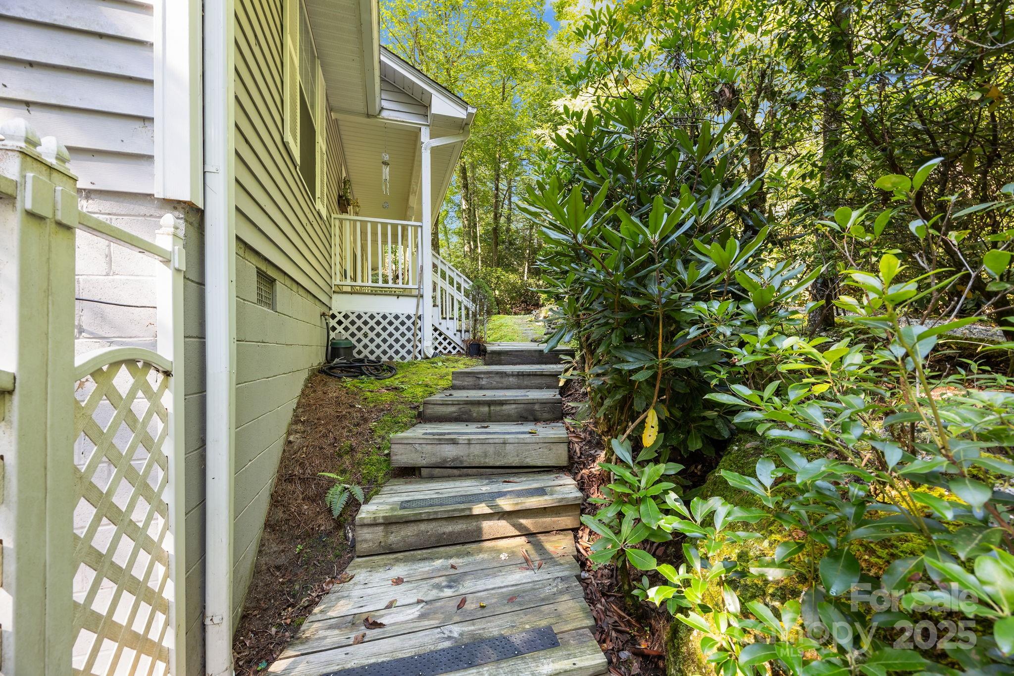 Holly Forest - Residential