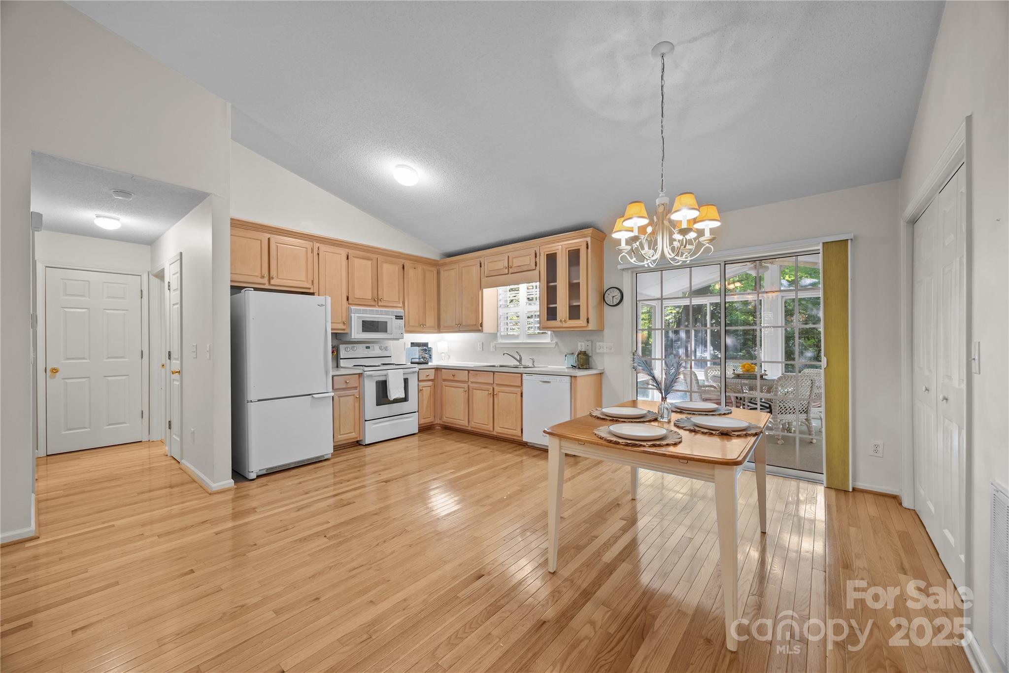 Holly Forest - Residential