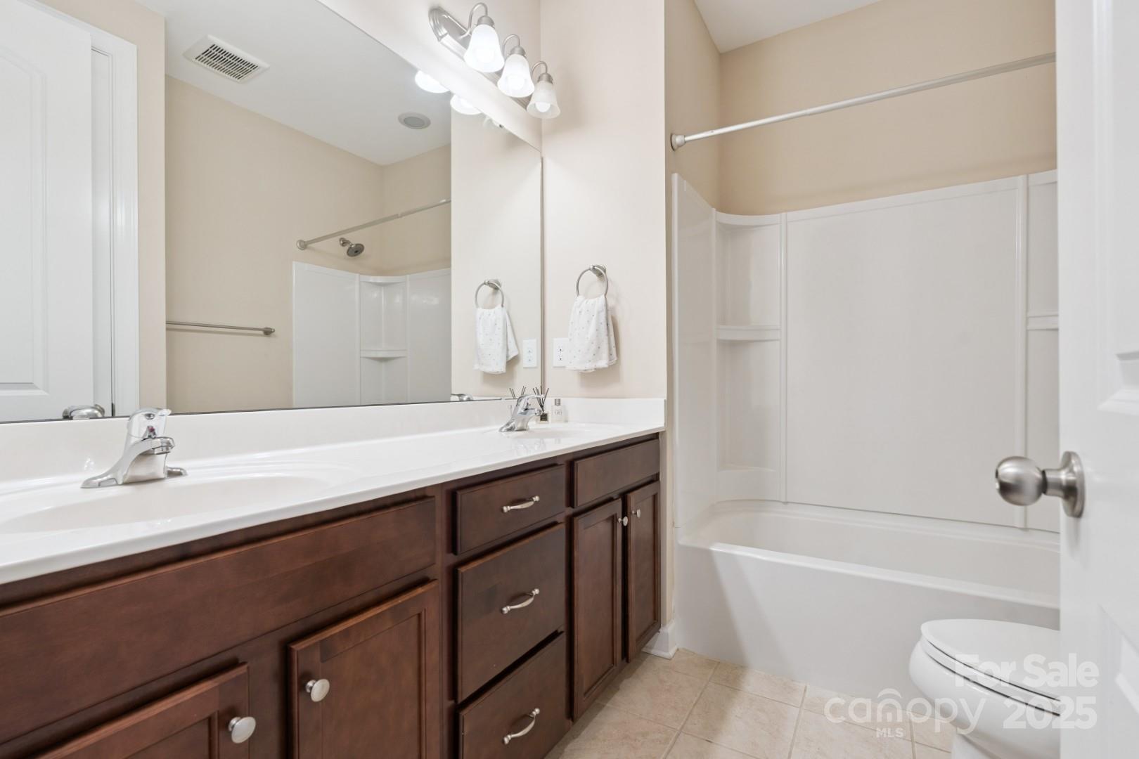 Shelly Woods - Residential