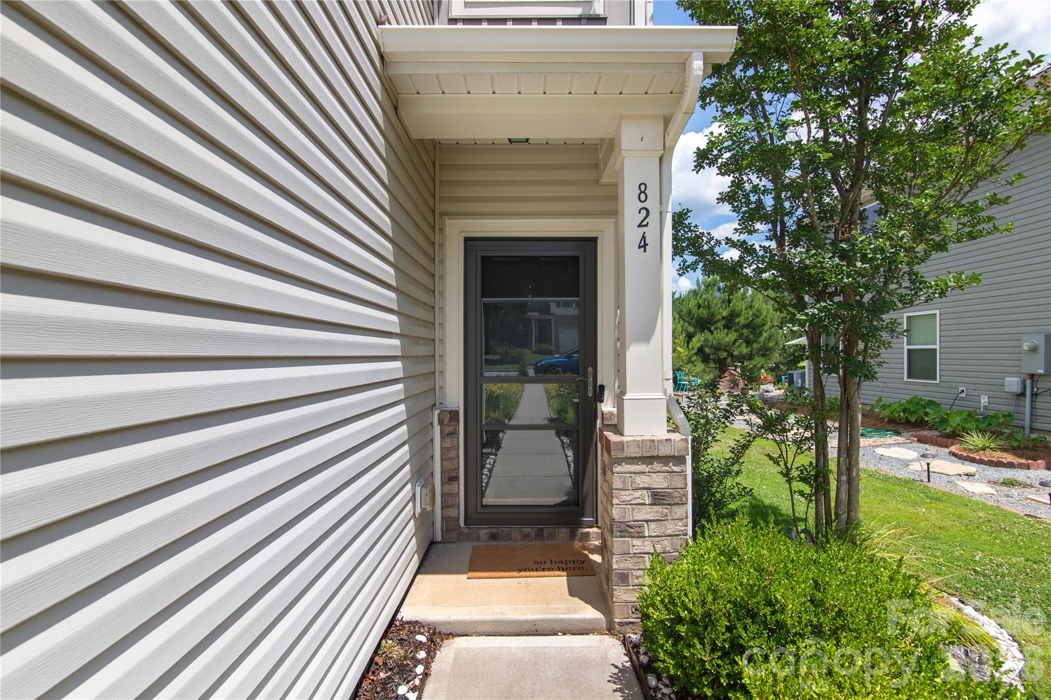 824 Alta Way