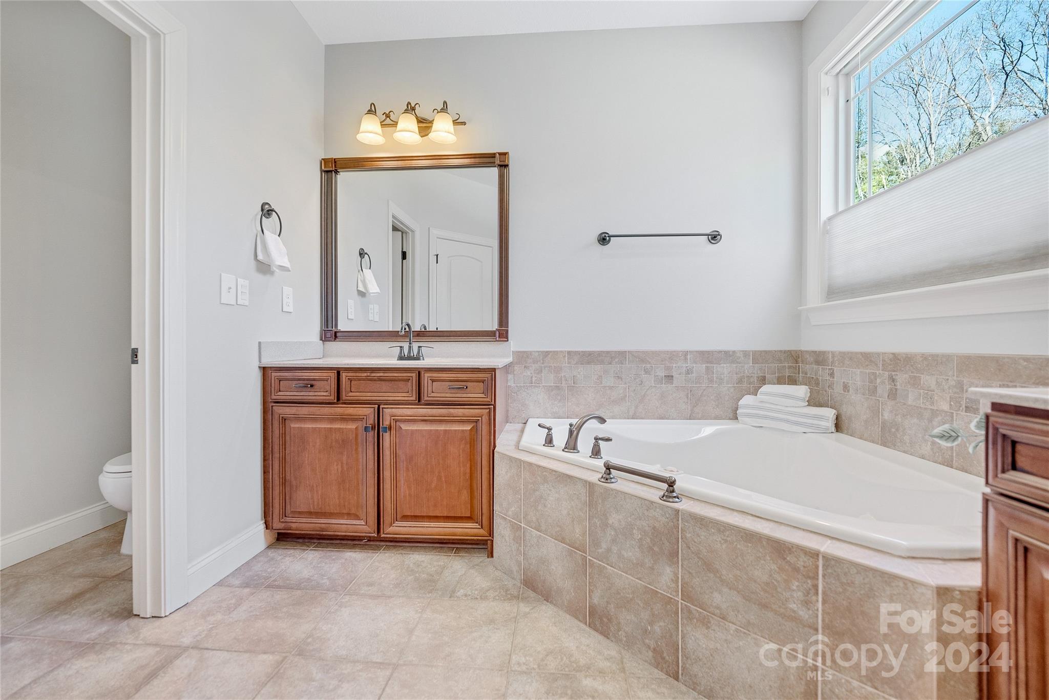 Tradition - Residential