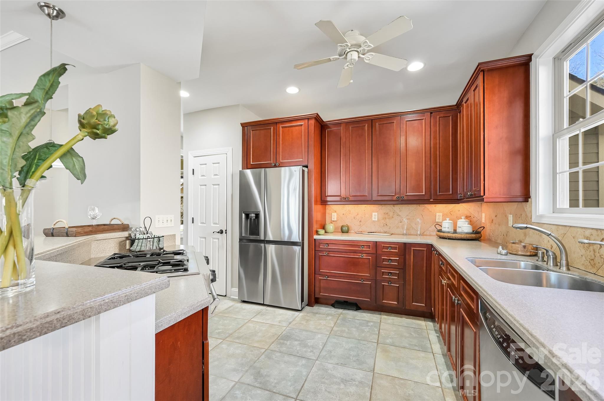 Dunroy On Rutledge - Residential