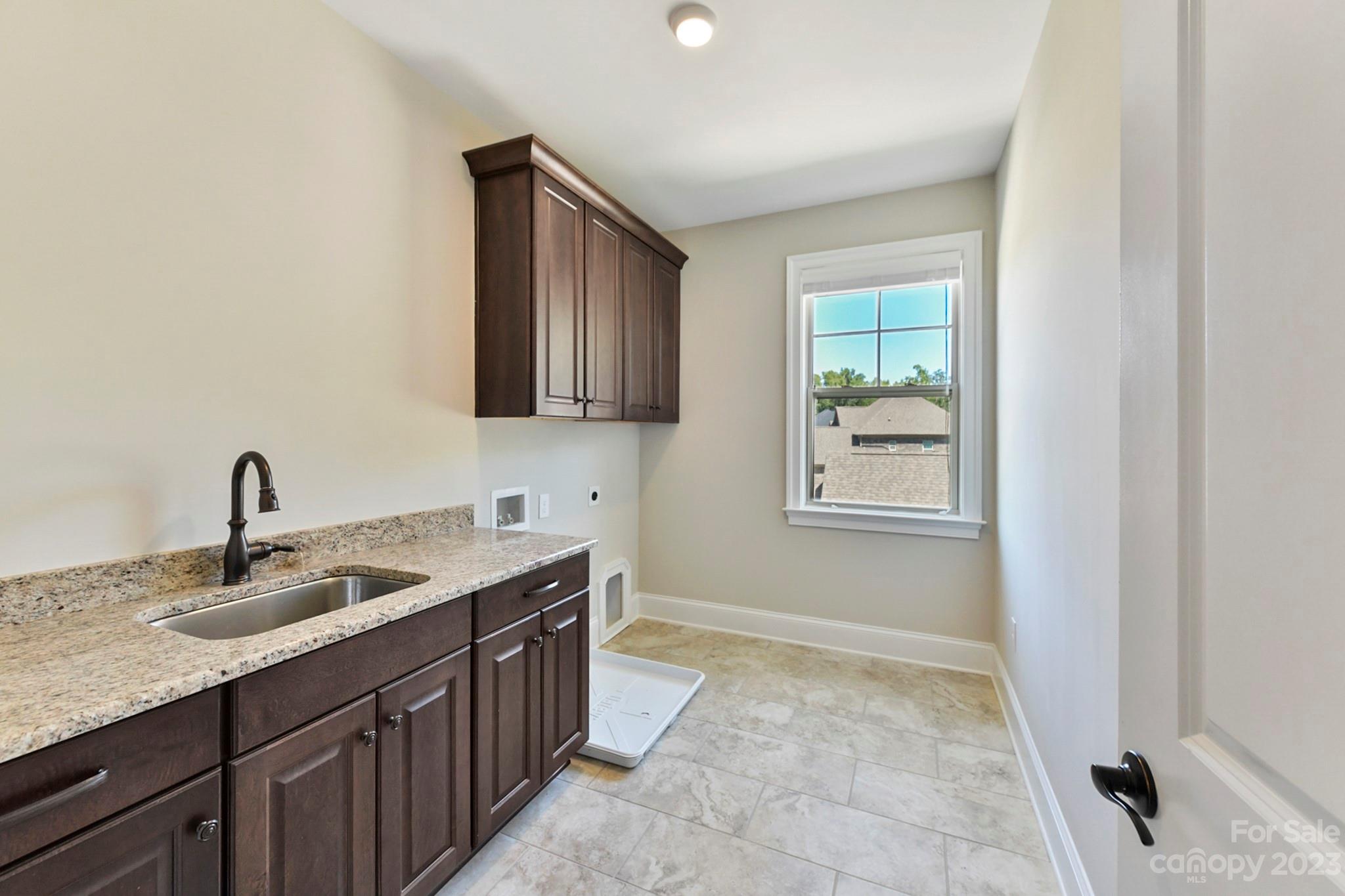 The Vineyards on Lake Wylie - Residential