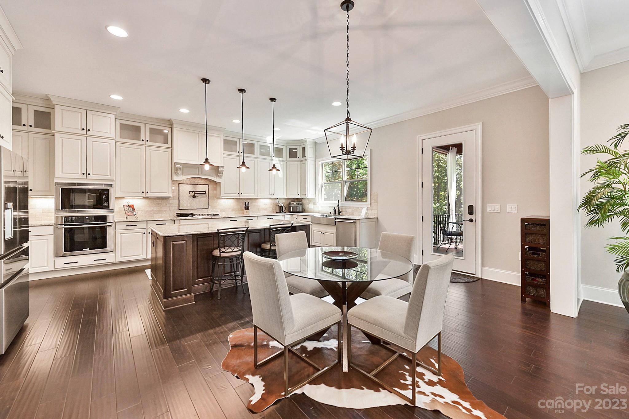 The Vineyards on Lake Wylie - Residential