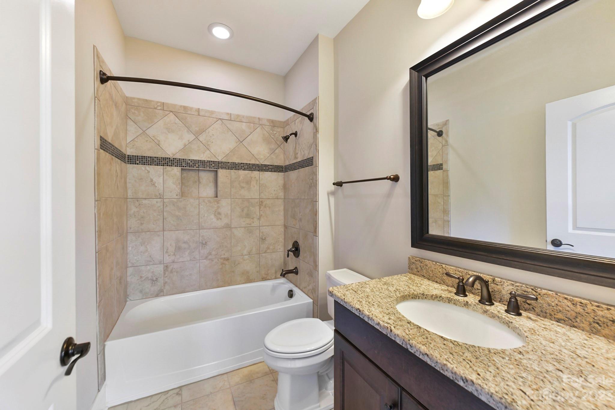 The Vineyards on Lake Wylie - Residential