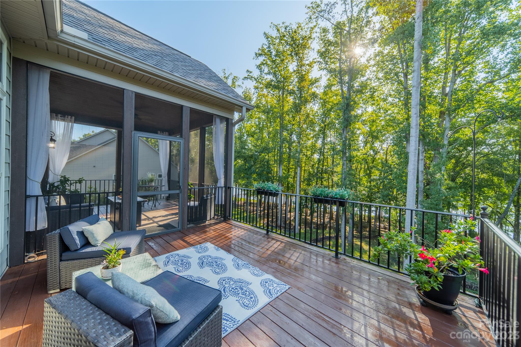 The Vineyards on Lake Wylie - Residential