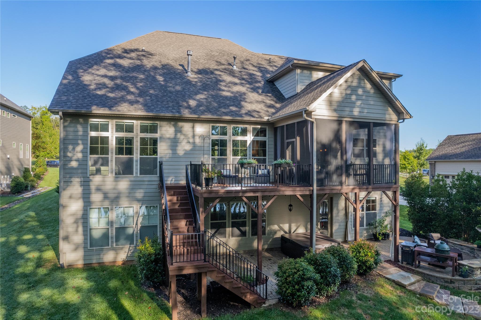 The Vineyards on Lake Wylie - Residential