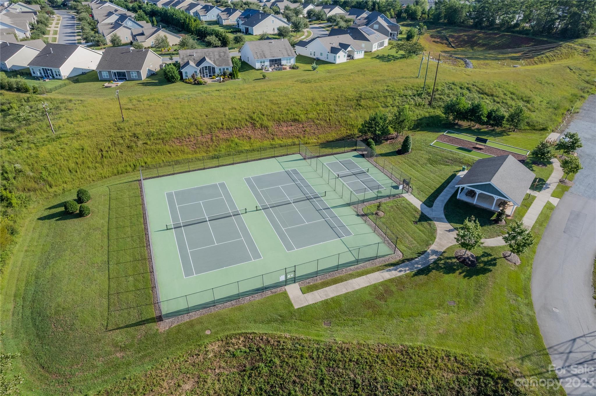 The Vineyards on Lake Wylie - Residential