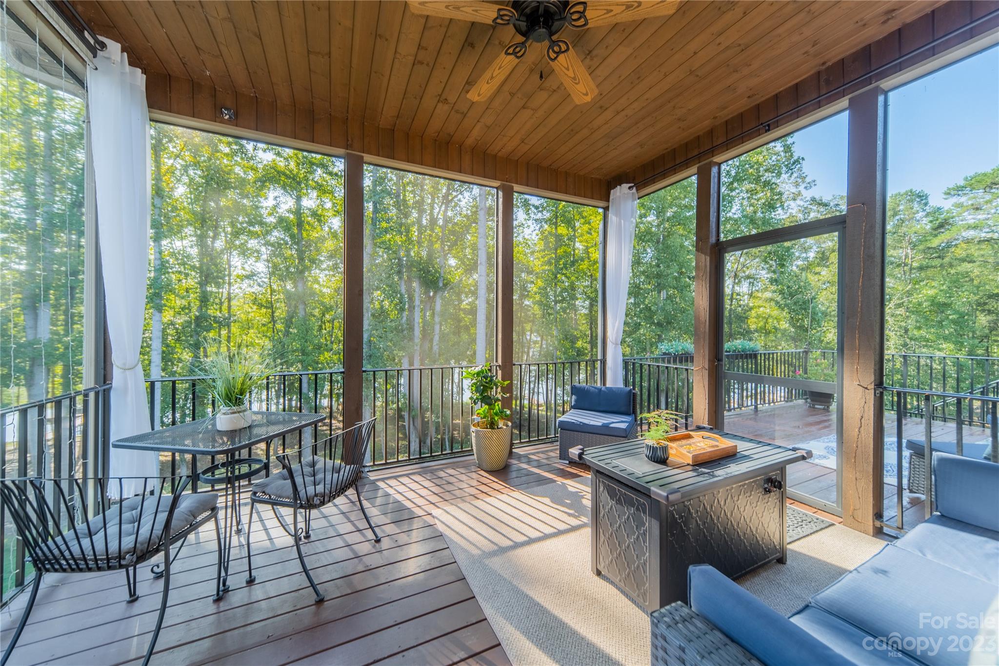 The Vineyards on Lake Wylie - Residential