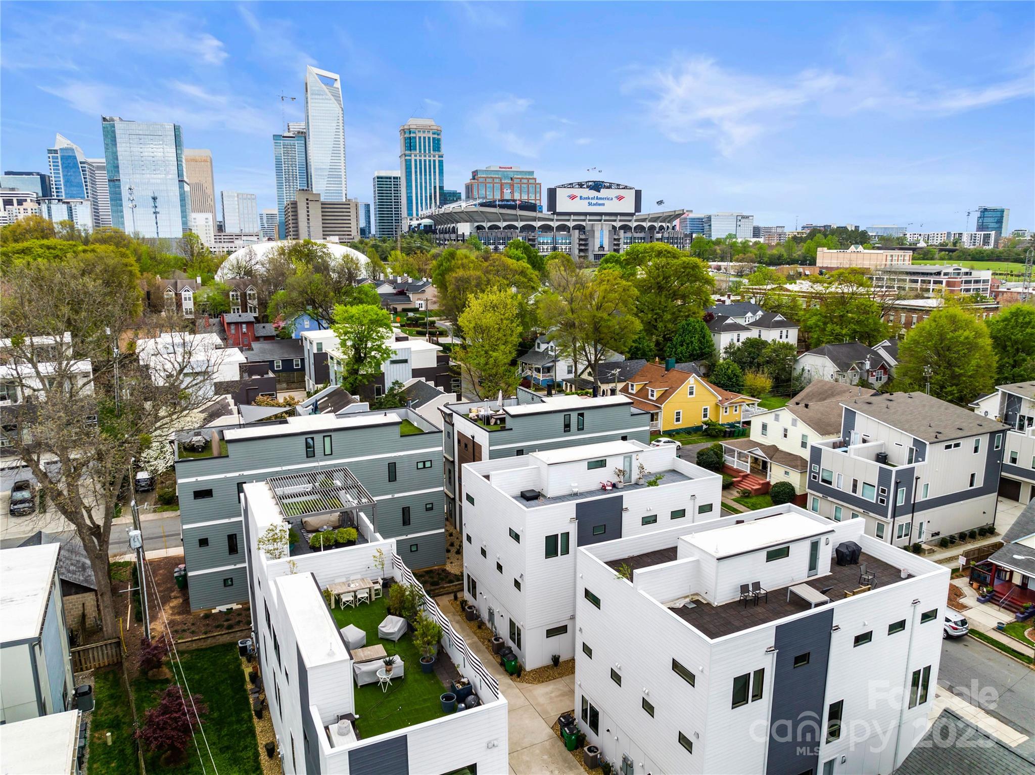 1004 B Greenleaf Avenue B