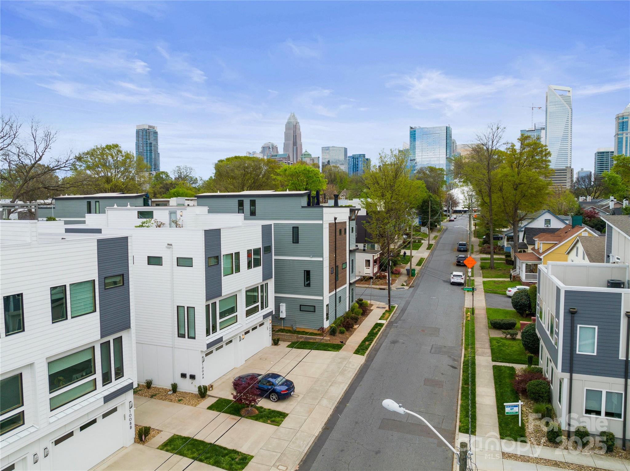 1004 B Greenleaf Avenue B