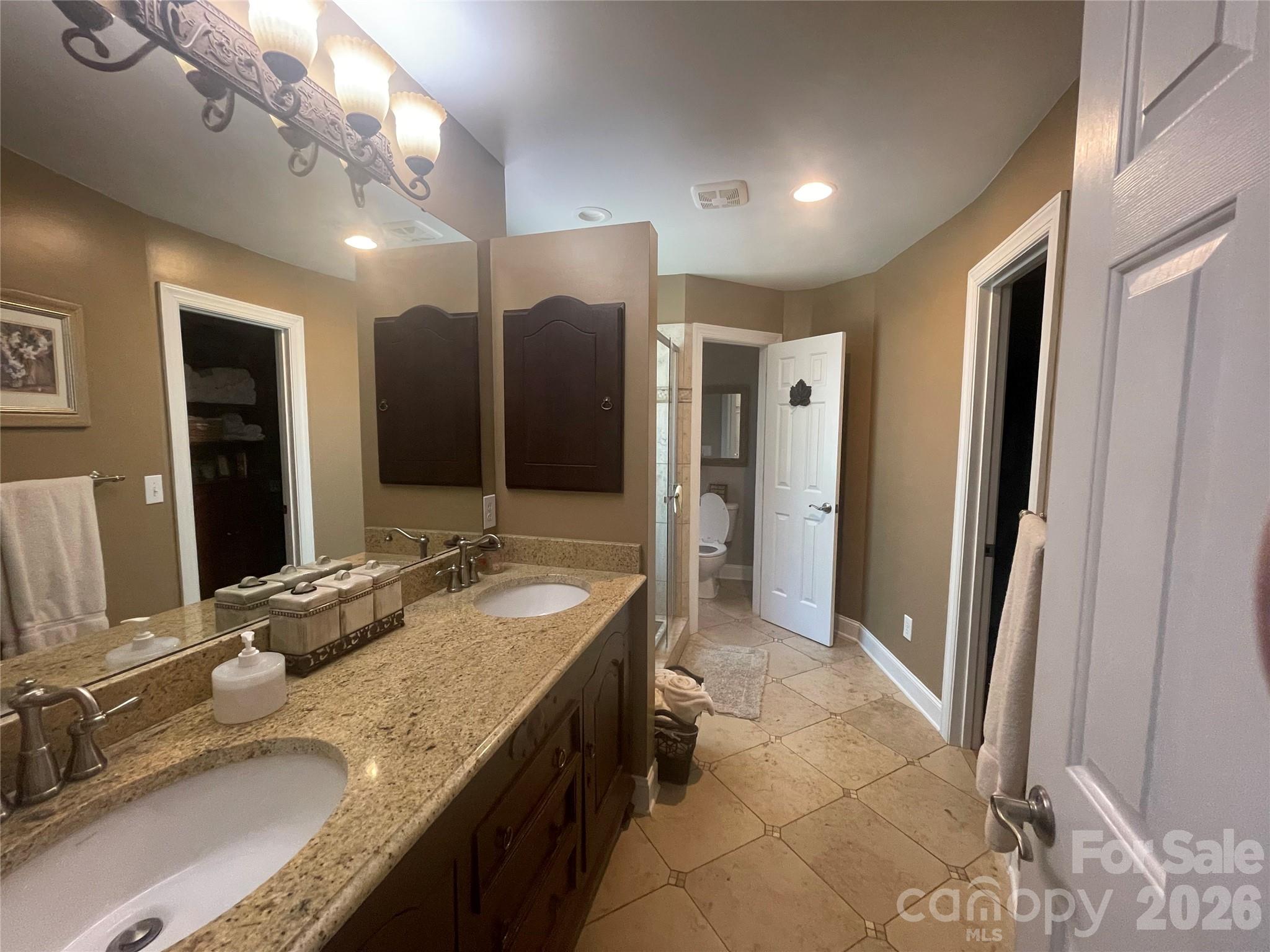 Savannah Place - Residential