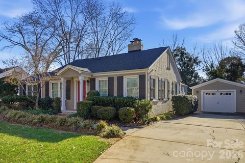 Photo of 835 Sedgefield Road, Charlotte, NC 28209 (MLS # 4334831)