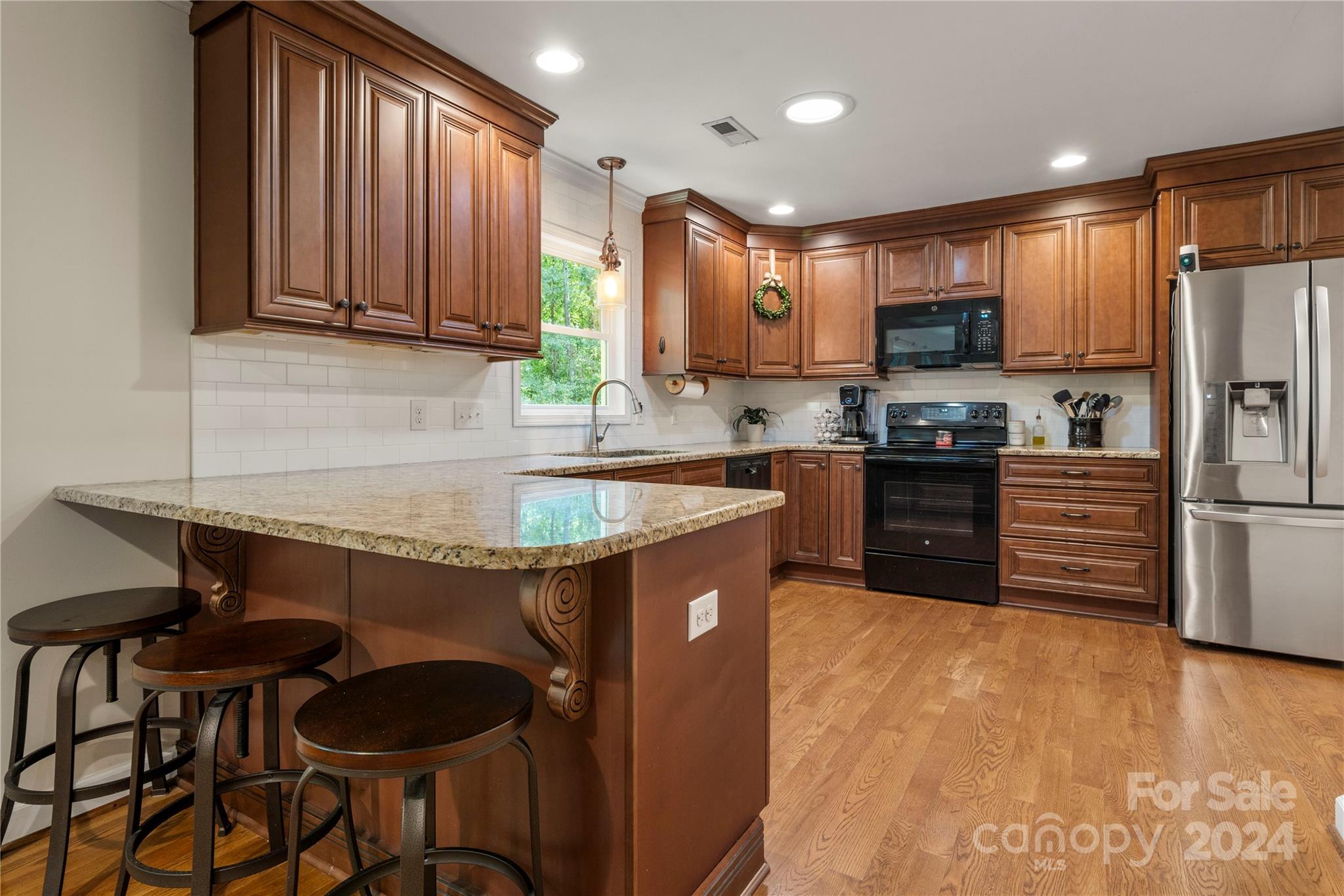 1447 London Drive