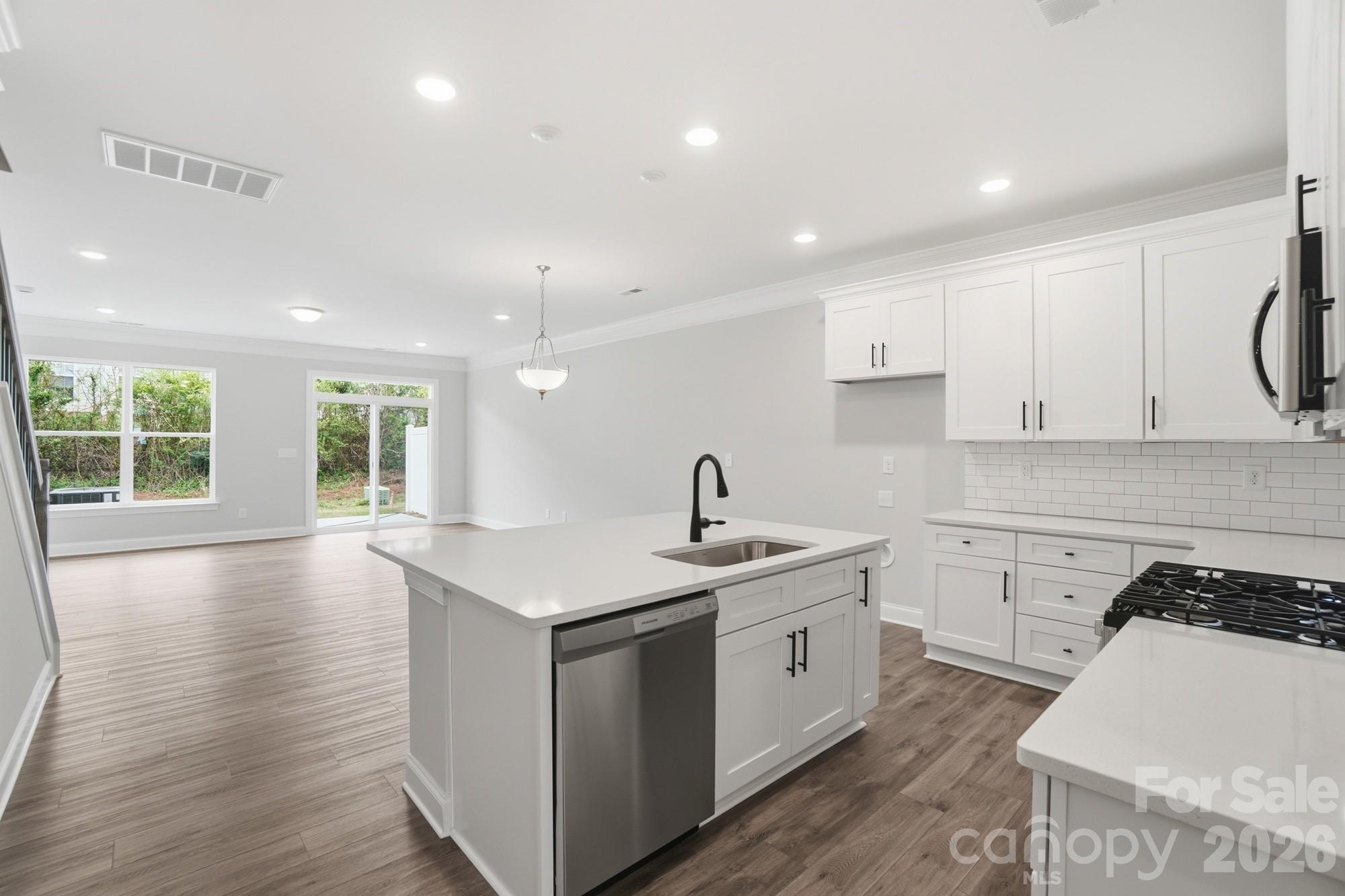 Harrisburg Village - Residential