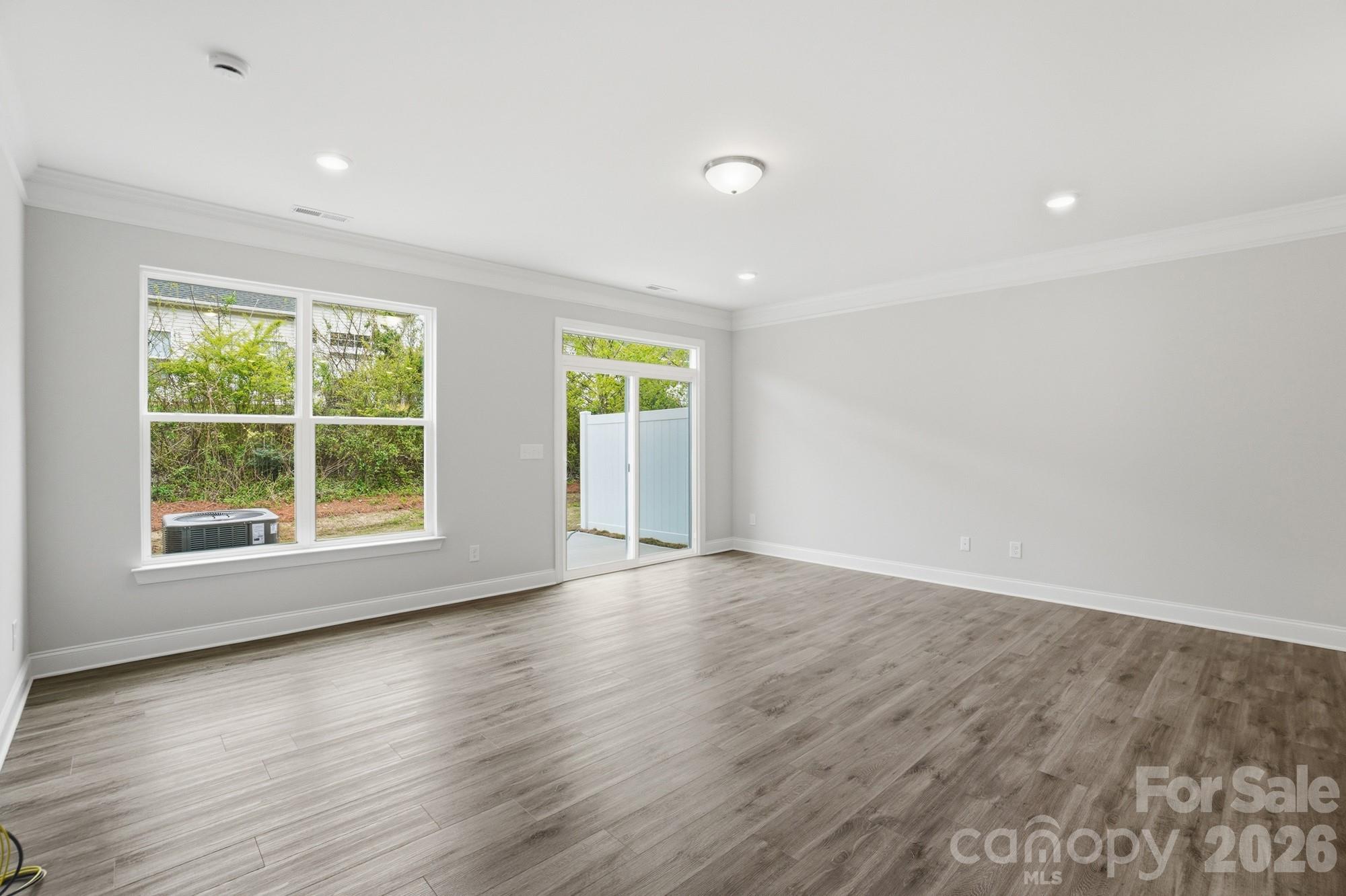 Harrisburg Village - Residential