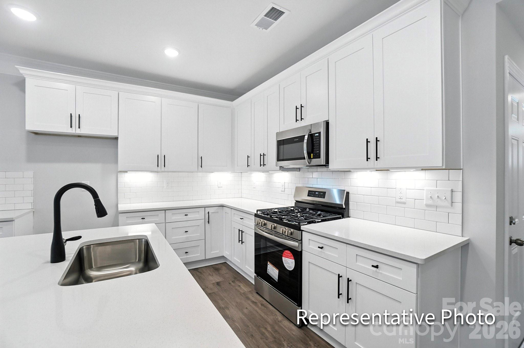 Harrisburg Village - Residential