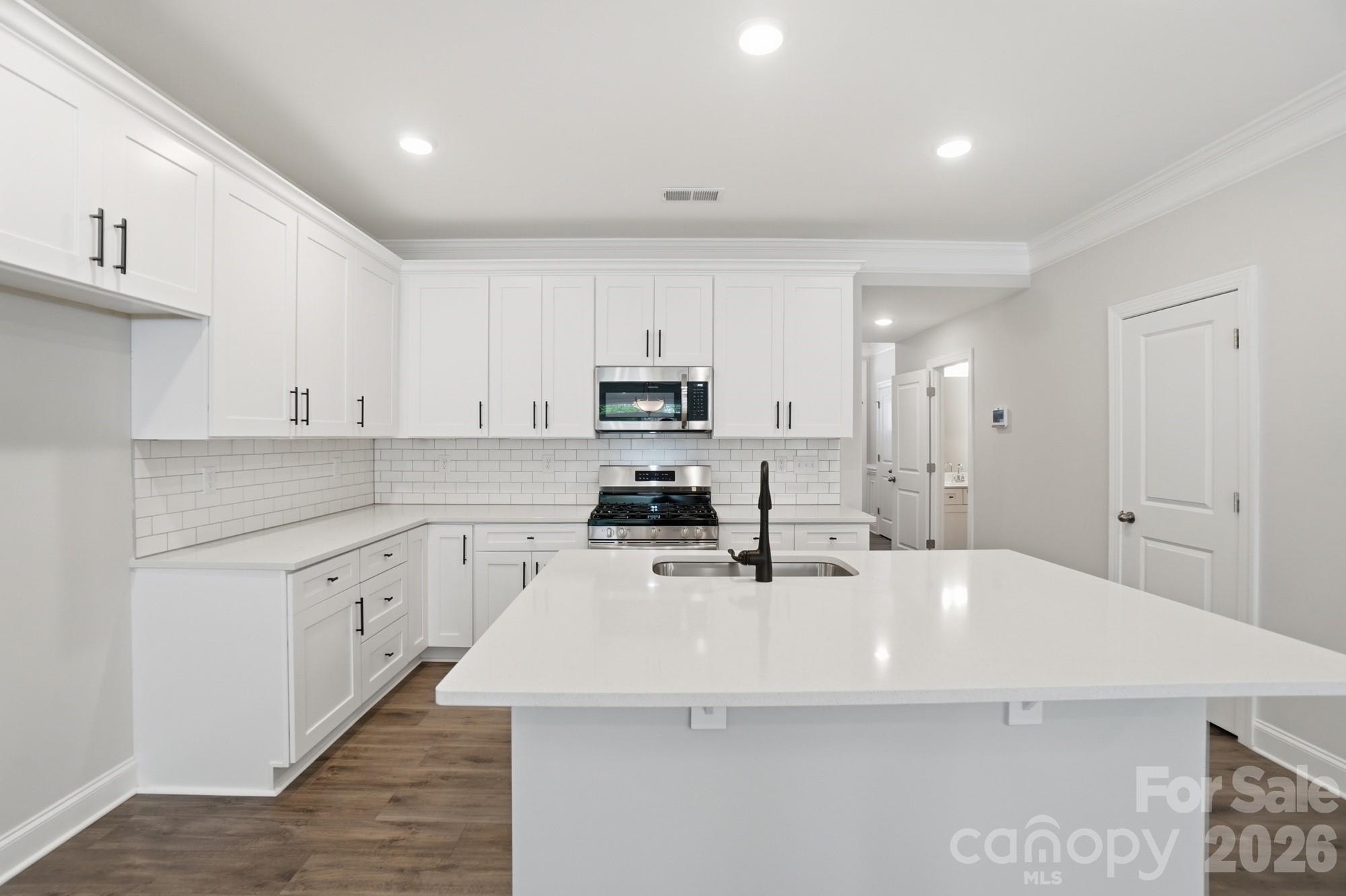 Harrisburg Village - Residential