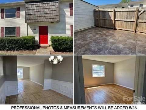 Photo of 7924 Shady Oak Trail #234, Charlotte, NC 28210 (MLS # 4384519)