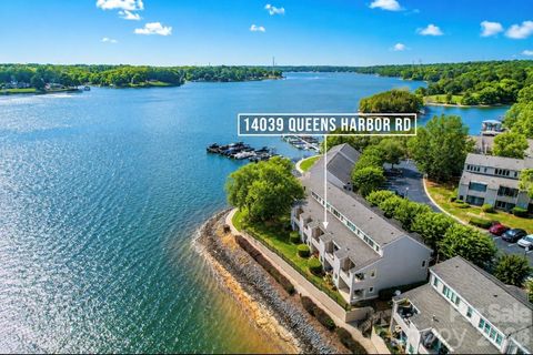 Photo of 14039 Queens Harbor Road, Charlotte, NC 28278 (MLS # 4393361)