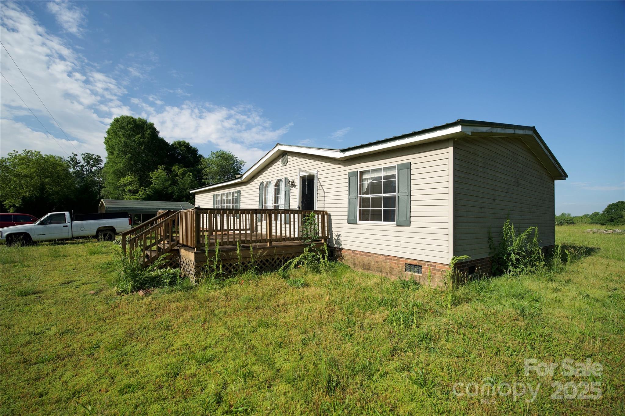 302 Edwards Road