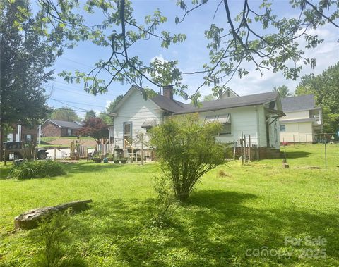 175 Spring Street Marion NC 28752