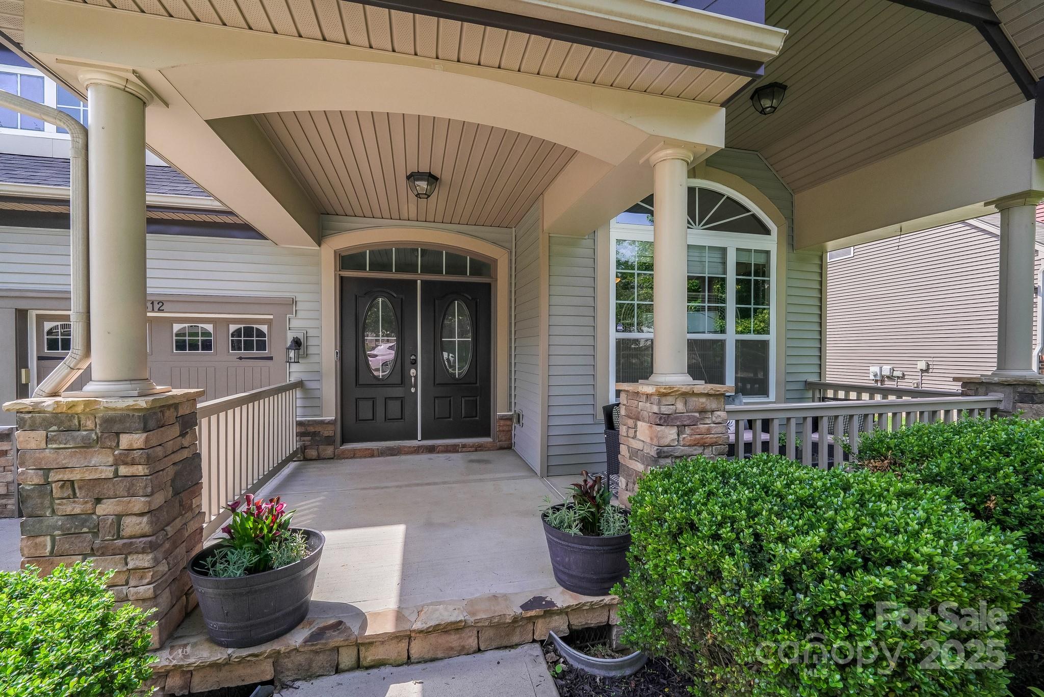 14512 Brotherly Lane