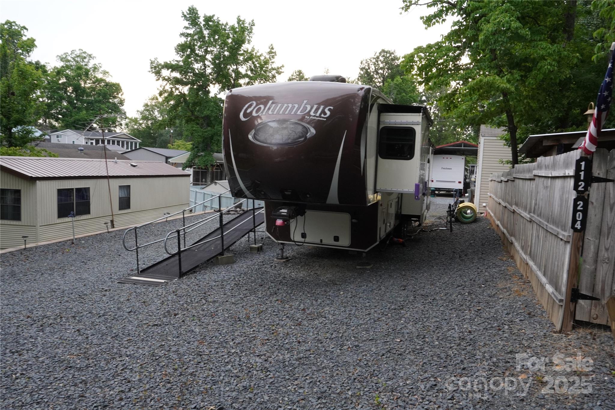 114 Redwood Trail