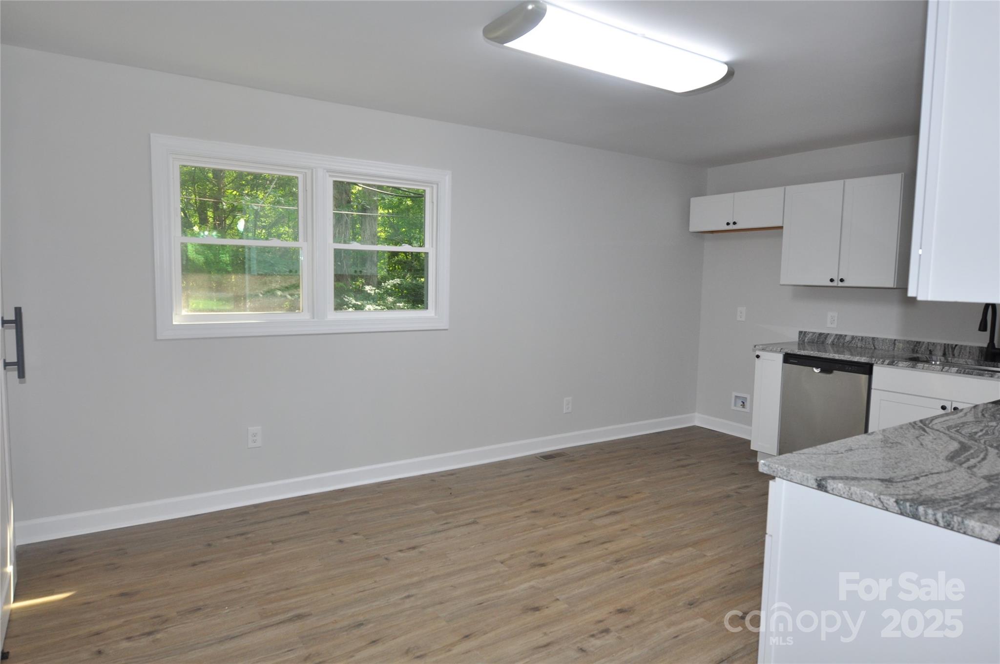 1277 Eden Drive 18