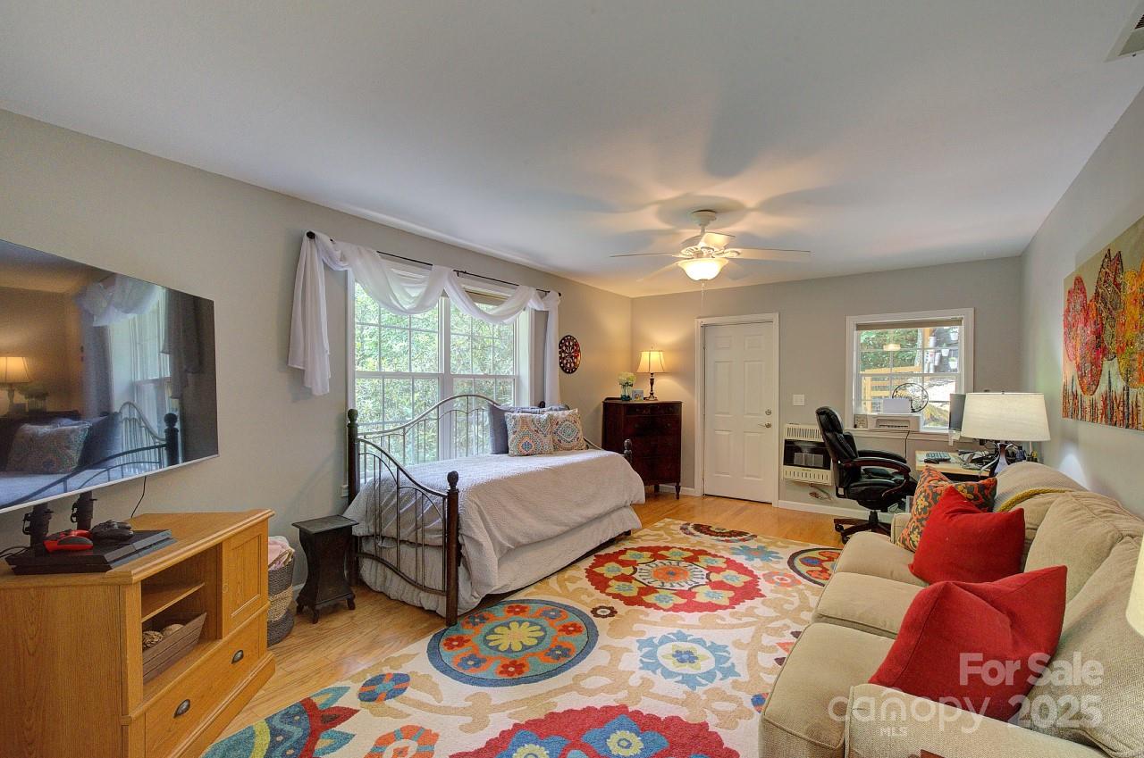 Pisgah Forest Farms - Residential