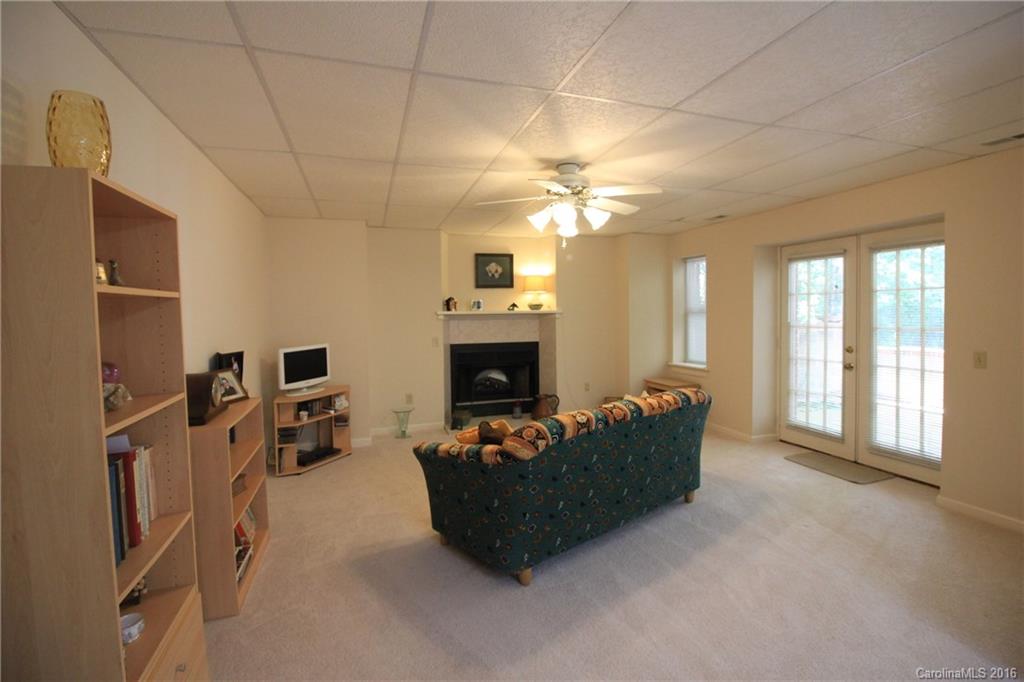 Old Williamsburg - Residential