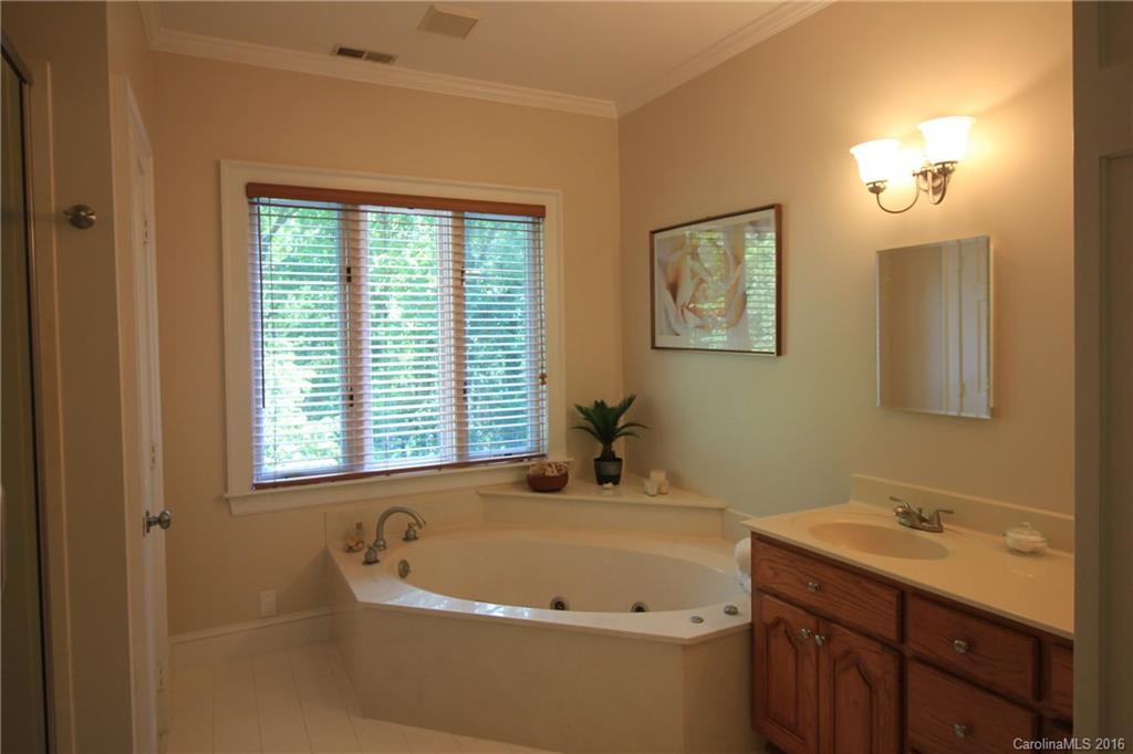 Old Williamsburg - Residential