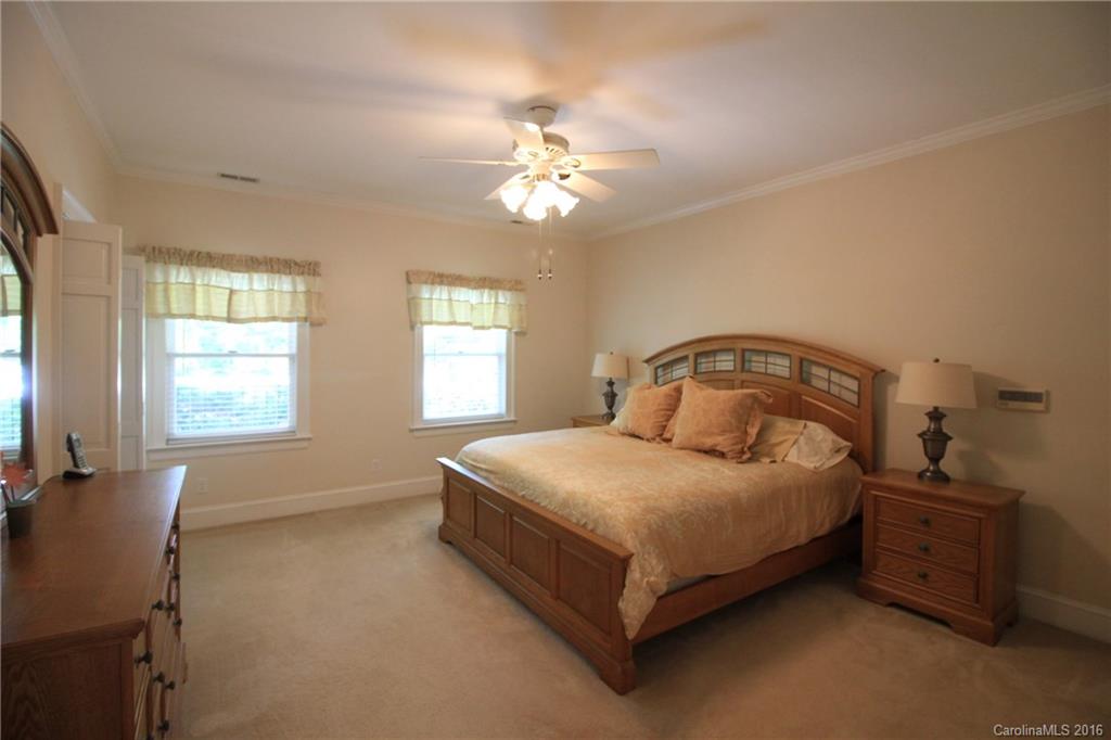 Old Williamsburg - Residential