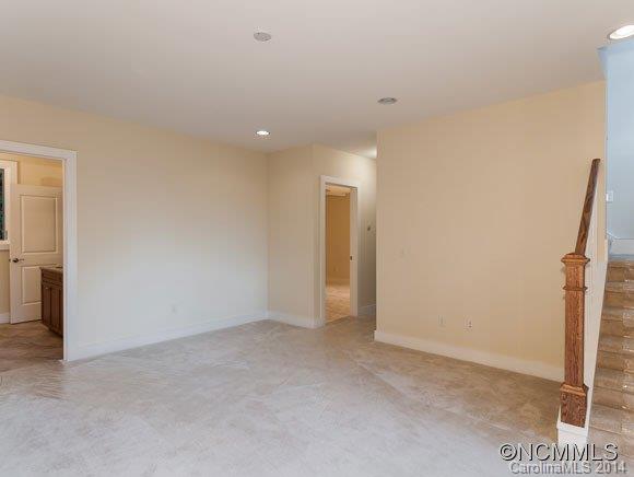 The Ridge at Black Mtn Estates - Residential