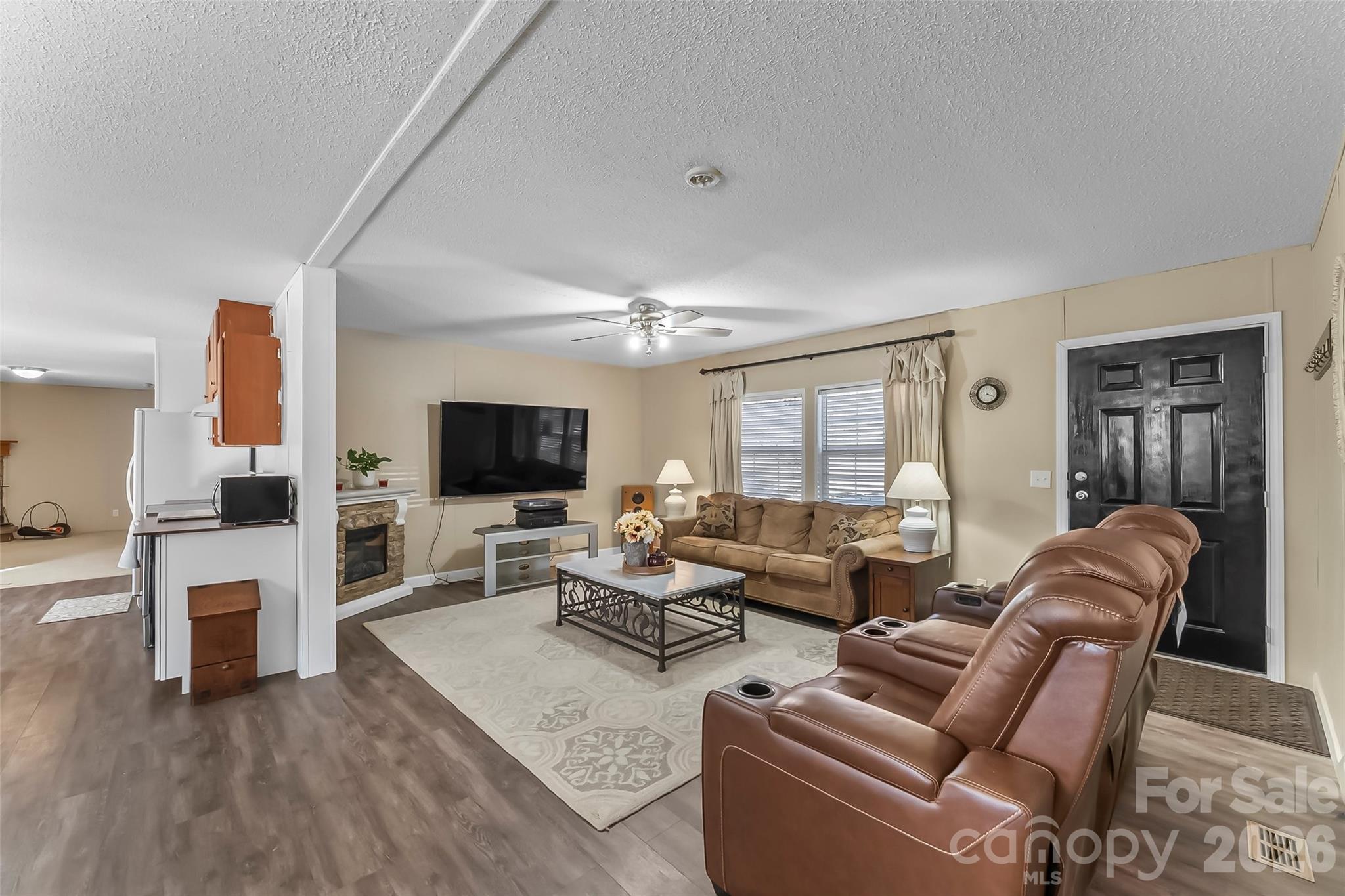 Hoyles Creek - Residential