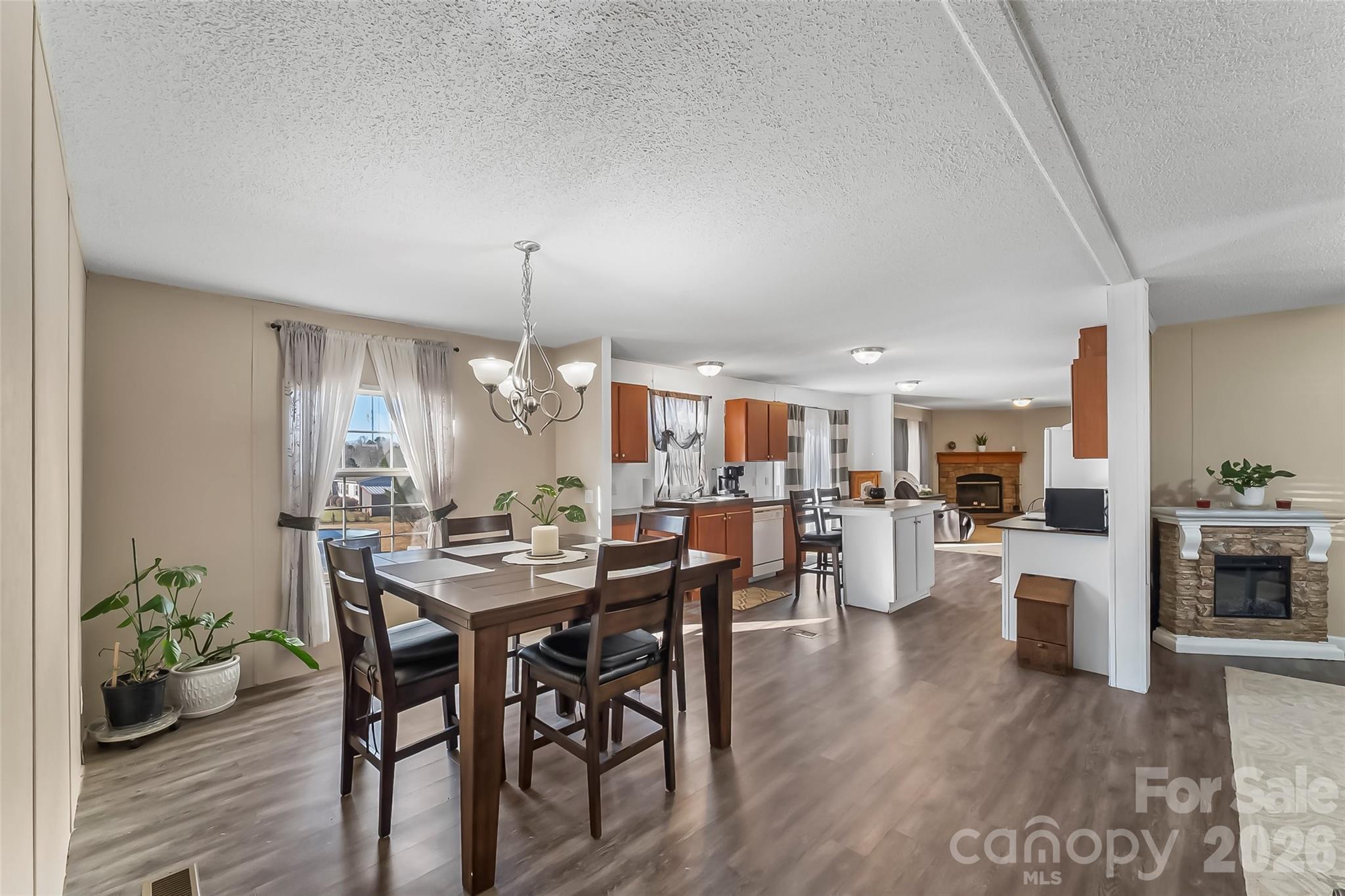 Hoyles Creek - Residential