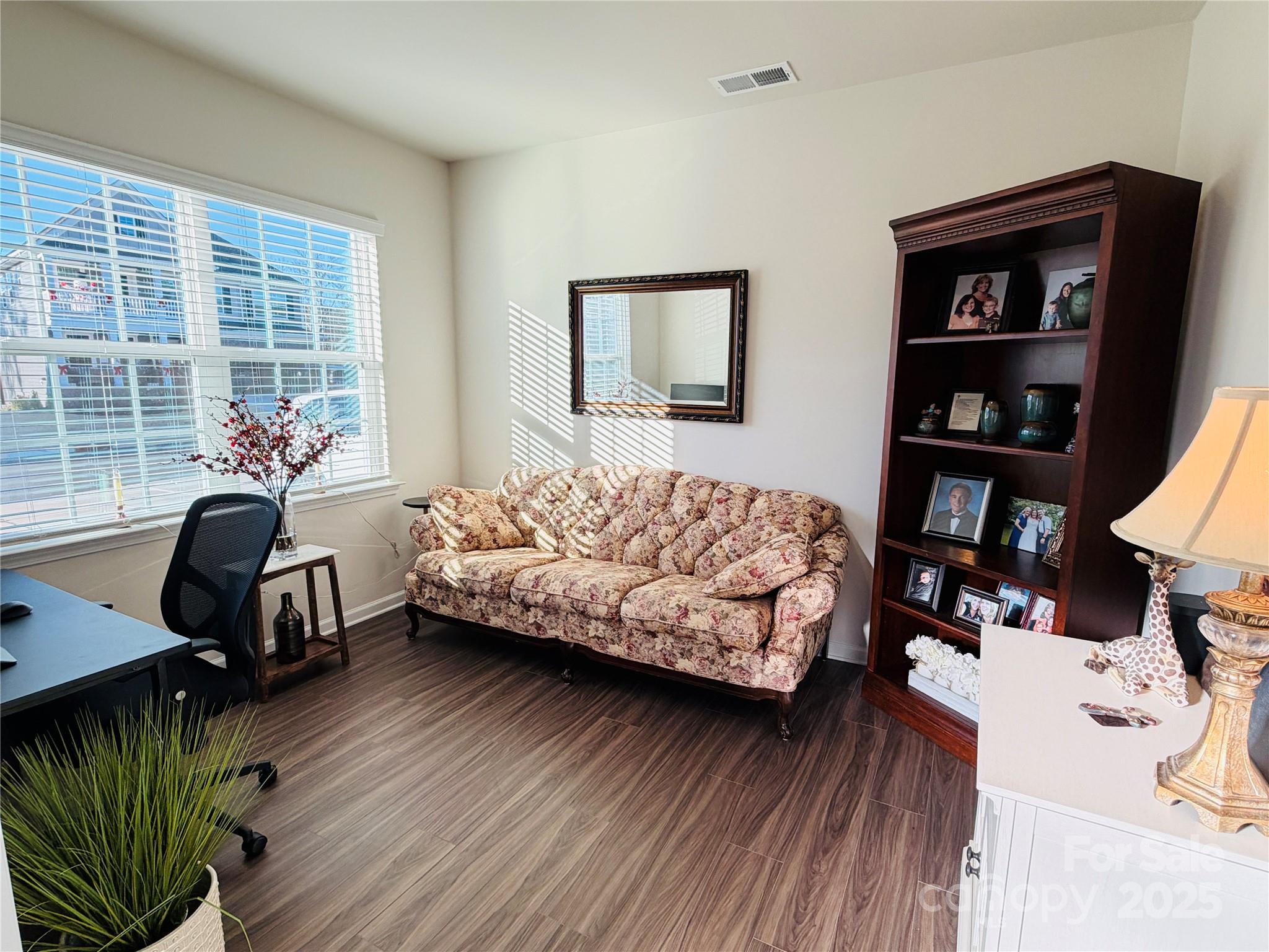 120 Dogwood Grove Place