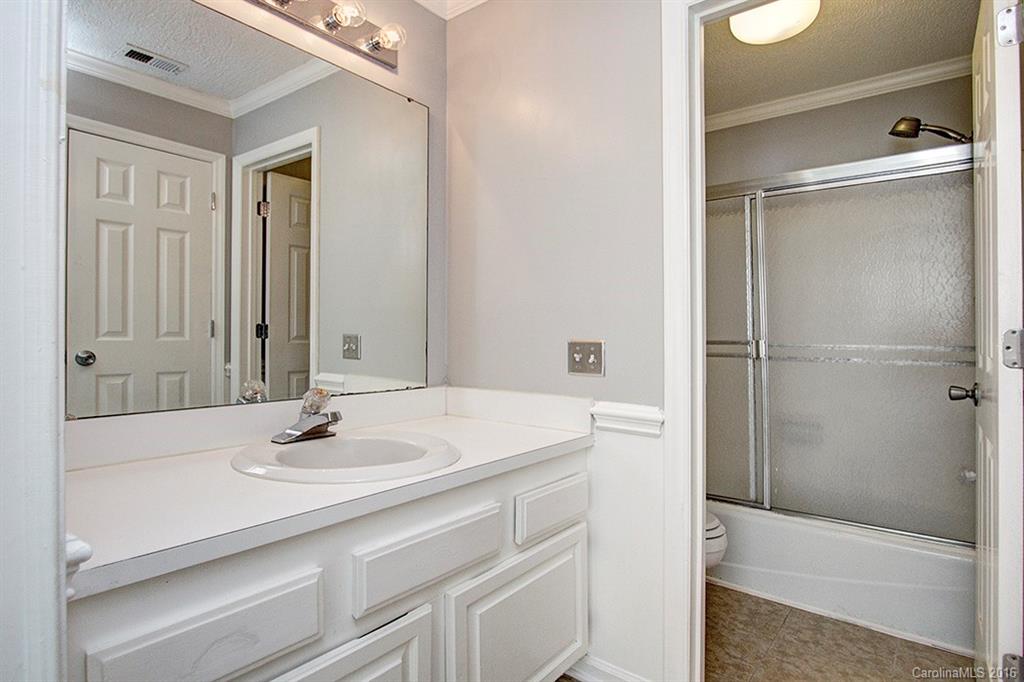 Queens Station - Residential