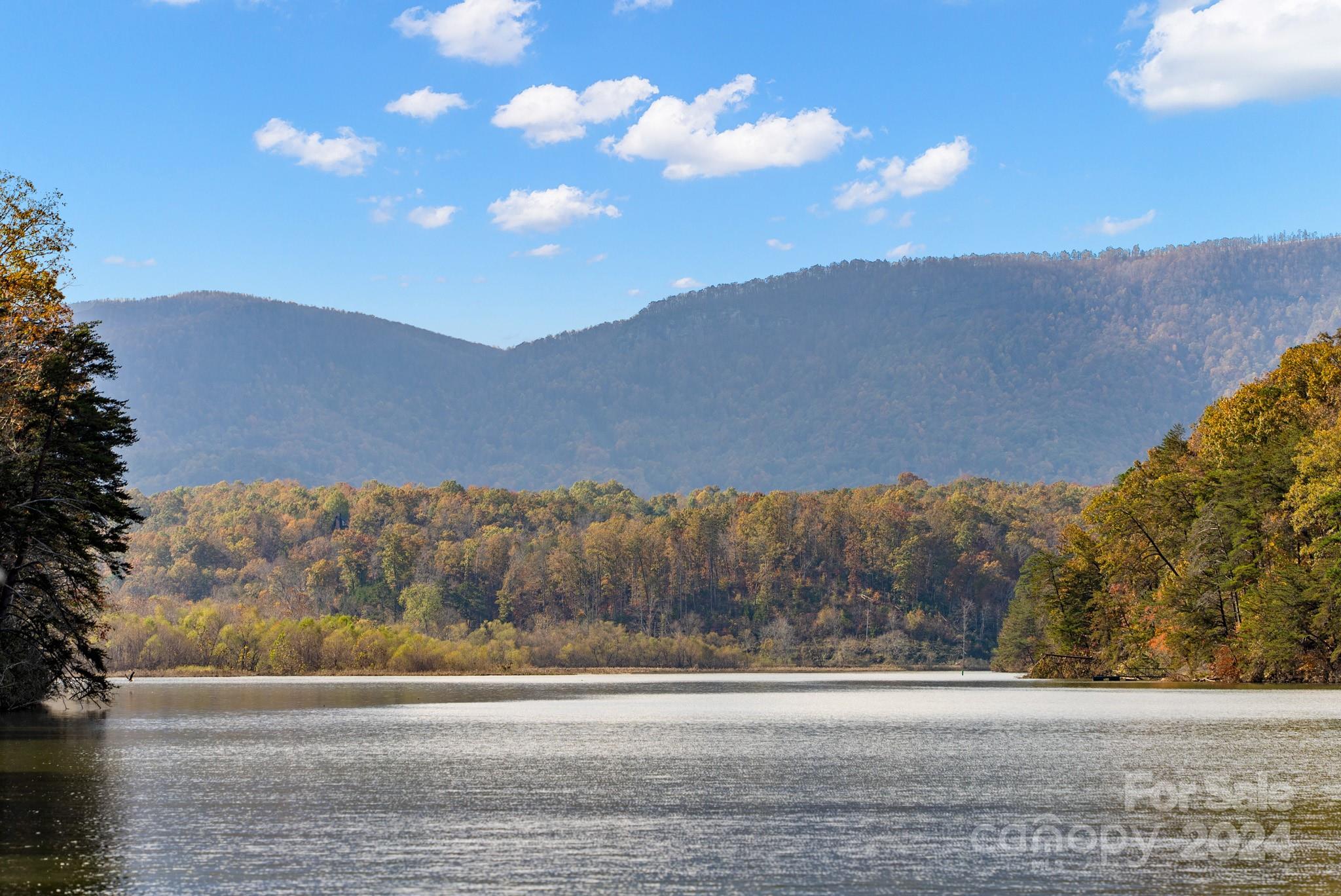 Lake Adger - Residential