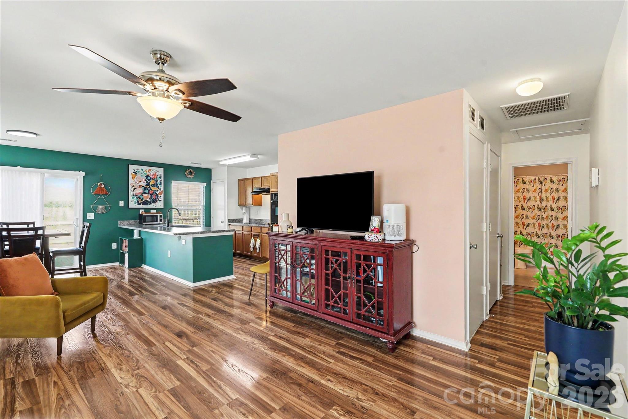 4432 Kiddle Lane