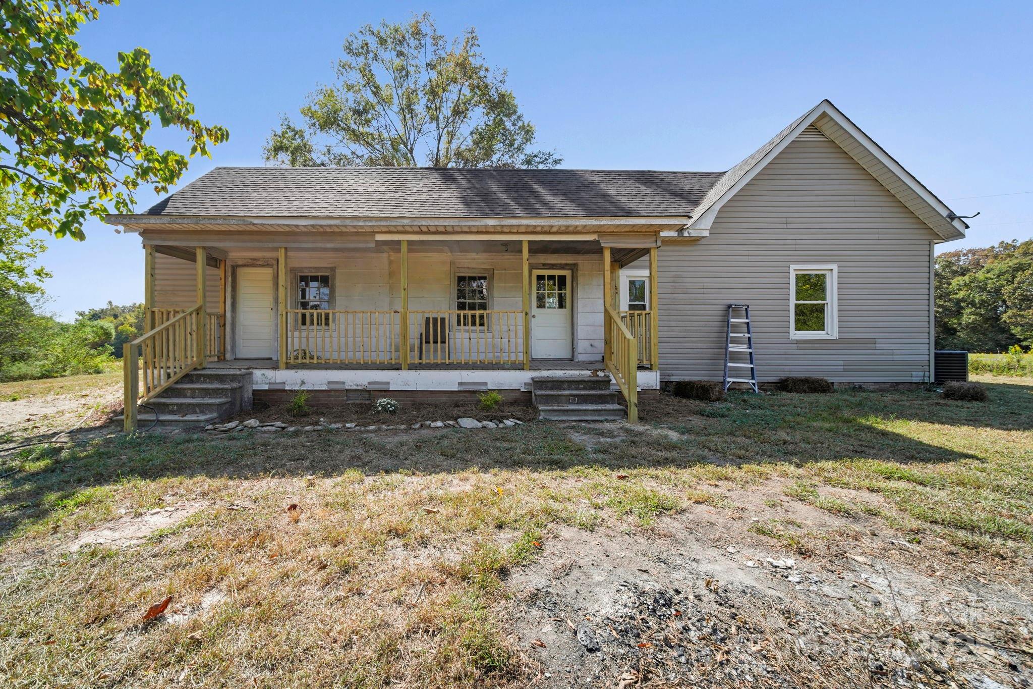 1048 Bowers Road