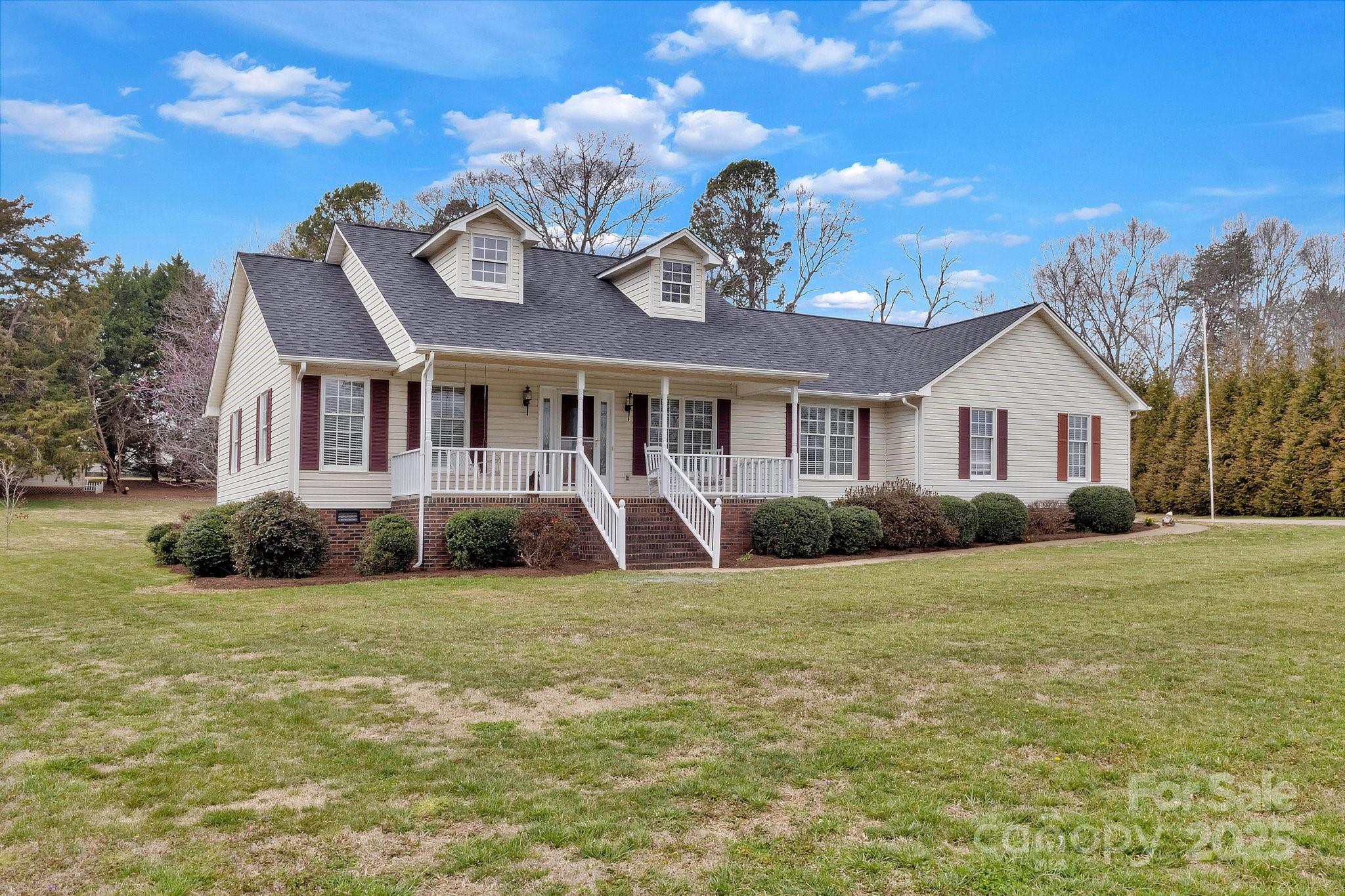 207 Silver Creek Lane